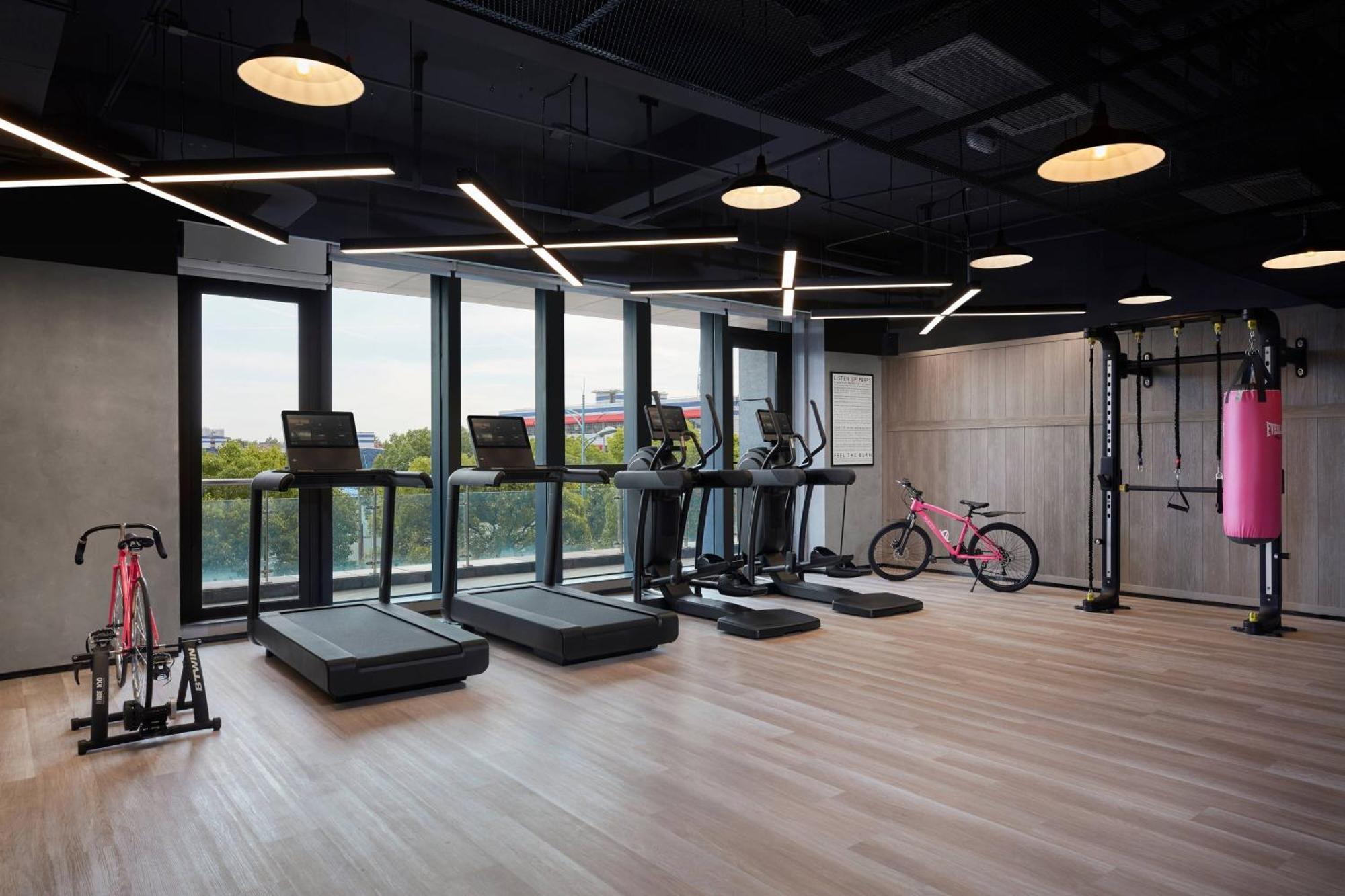Moxy Shanghai Hongqiao Necc エクステリア 写真